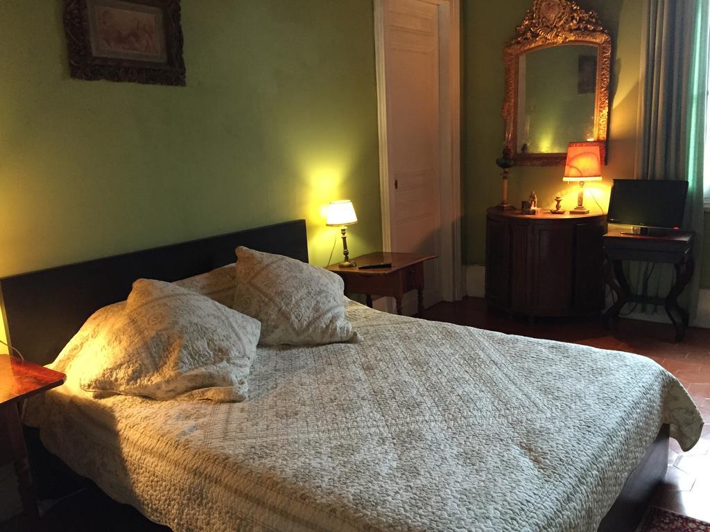 La Bellonette Marseillan  Room photo